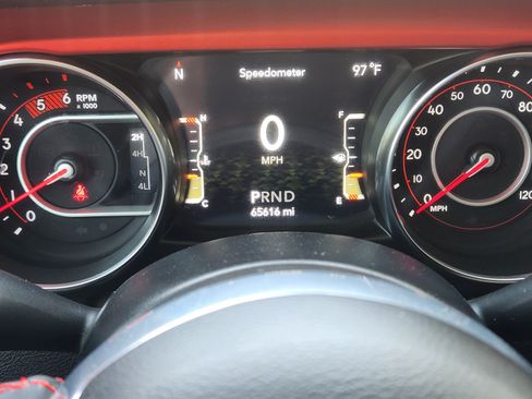 Used 2022 Jeep Wrangler Unlimited Rubicon w/ LED Lighting Group AWD/4WD image 13