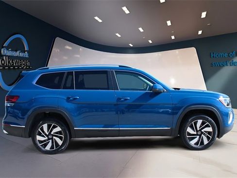 New 2026 Volkswagen Atlas SEL image 4