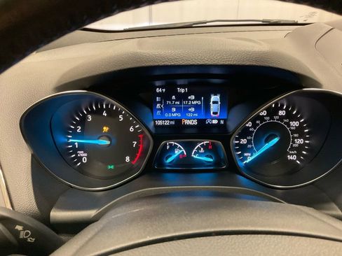 Used 2018 Ford Escape Titanium w/ Ford Safe & Smart Package image 2