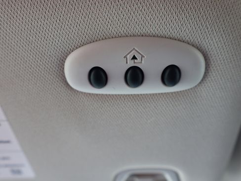 Used 2024 Ford Edge SEL w/ Convenience Package image 26