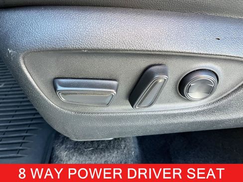 Used 2021 Toyota Highlander XSE image 17