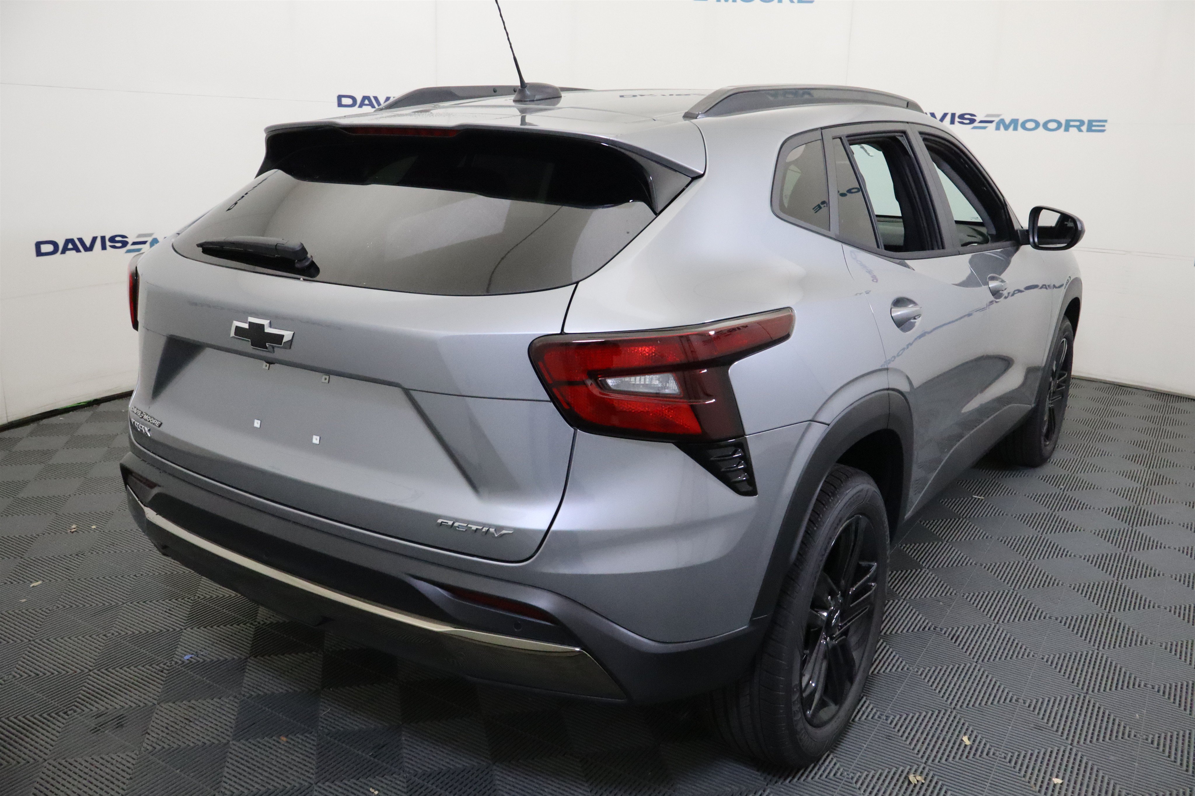 New 2026 Chevrolet Trax ACTIV w/ Driver Confidence Package FWD image 6