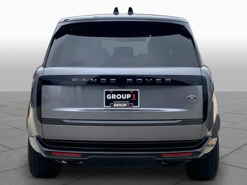 Used 2023 Land Rover Range Rover SE AWD/4WD image 5