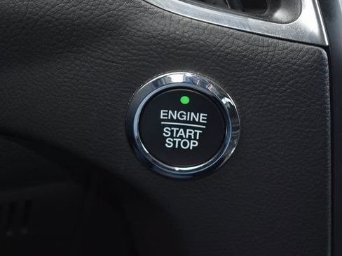 Used 2024 Ford Edge Titanium image 22