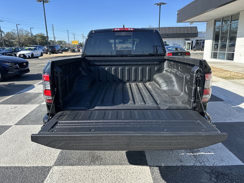 Used 2026 Nissan Frontier SV w/ All-Weather Content Package image 9