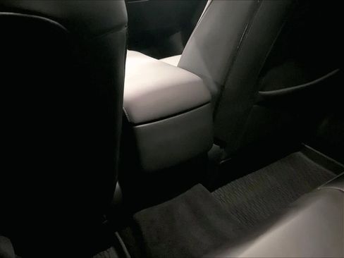 Used 2020 MAZDA MAZDA3 Hatchback image 33