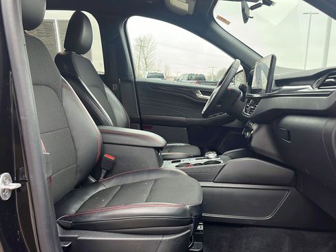 Used 2024 Ford Escape ST-Line w/ Tech Pack #1 image 24