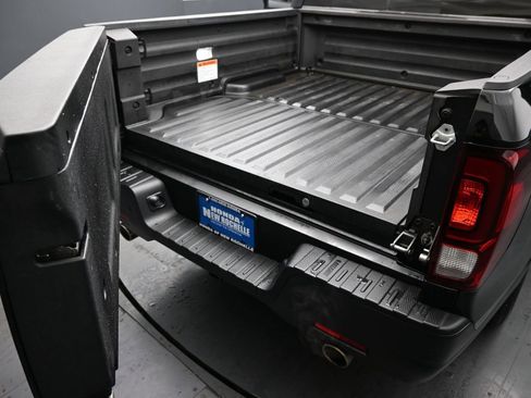 Used 2023 Honda Ridgeline RTL-E image 29