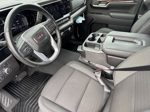Certified 2024 GMC Sierra 1500 Elevation image 12