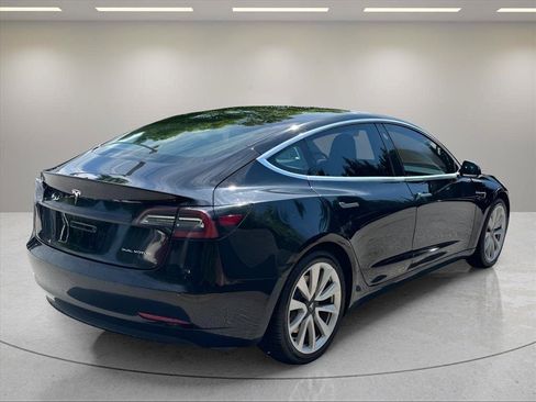 Used 2018 Tesla Model 3 Long Range AWD/4WD image 5