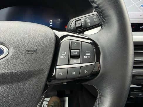 Certified 2023 Ford Escape Platinum w/ Premium Technology Package AWD/4WD image 19
