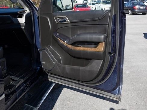 Used 2018 GMC Yukon Denali image 21