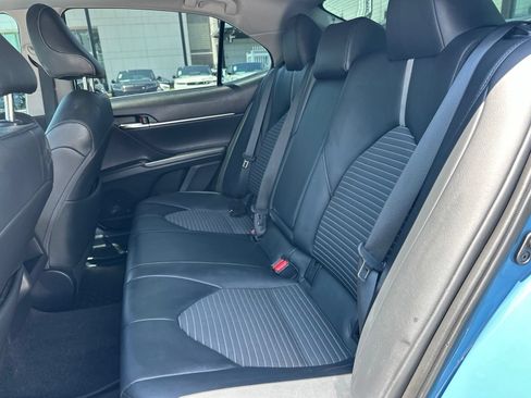 Used 2023 Toyota Camry SE w/ Convenience Package FWD image 14