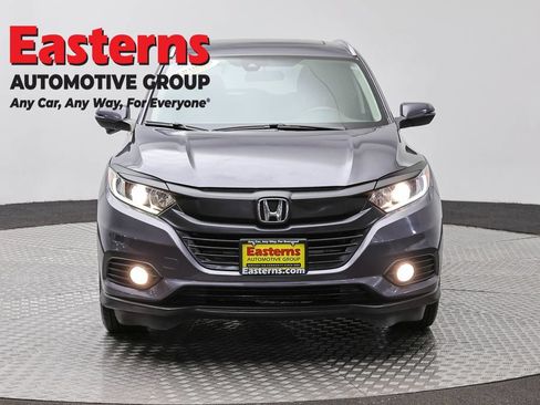 Used 2022 Honda HR-V EX image 2