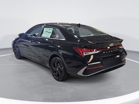 New 2026 Hyundai Elantra SEL Sport Premium FWD image 7