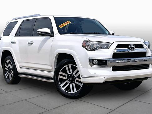 Used 2018 Toyota 4Runner Limited AWD/4WD image 2