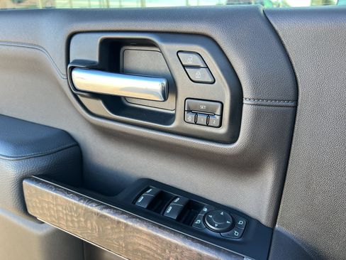 Used 2020 GMC Sierra 1500 Denali w/ Technology Package AWD/4WD image 19