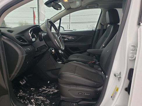 Used 2022 Buick Encore Preferred w/ Safety Package image 10