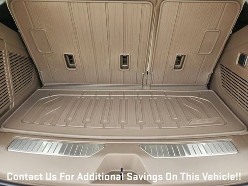 New 2026 GMC Yukon Denali w/ Sun & Power Step Package AWD/4WD image 24
