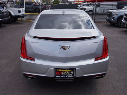 Used 2019 Cadillac XTS Luxury FWD image 7
