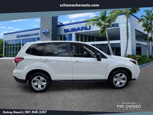 Used 2018 Subaru Forester 2.5i AWD/4WD image 8