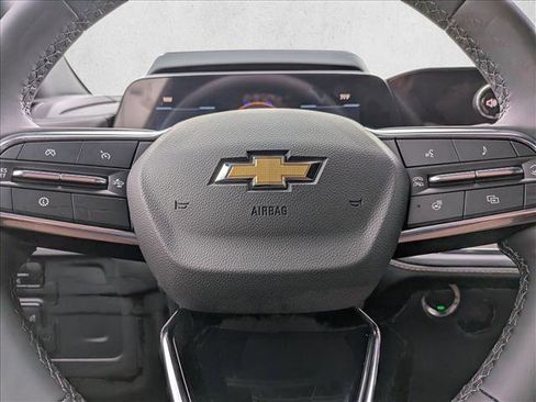 New 2026 Chevrolet Suburban High Country image 14