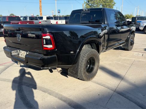 Used 2023 RAM 3500 Limited AWD/4WD image 2