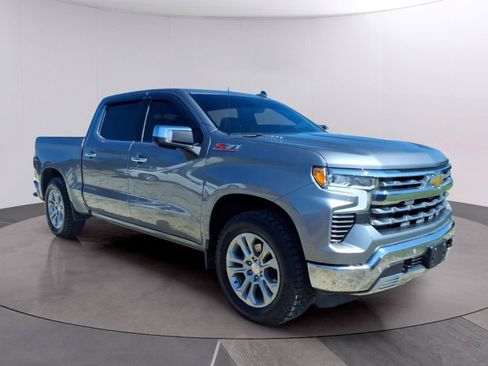 Used 2024 Chevrolet Silverado 1500 LTZ w/ LTZ Convenience Package II AWD/4WD image 7