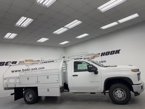 New 2025 Chevrolet Silverado 3500 W/T w/ WT Convenience Package image 4