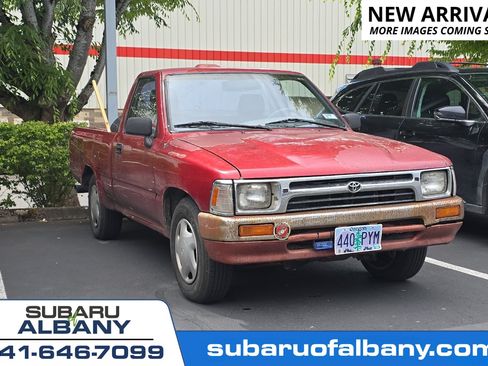 Used 1994 Toyota Pickup 2WD Regular Cab image 1