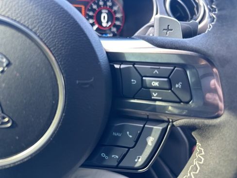 Used 2020 Ford Mustang Shelby GT500 w/ Technology Package image 13
