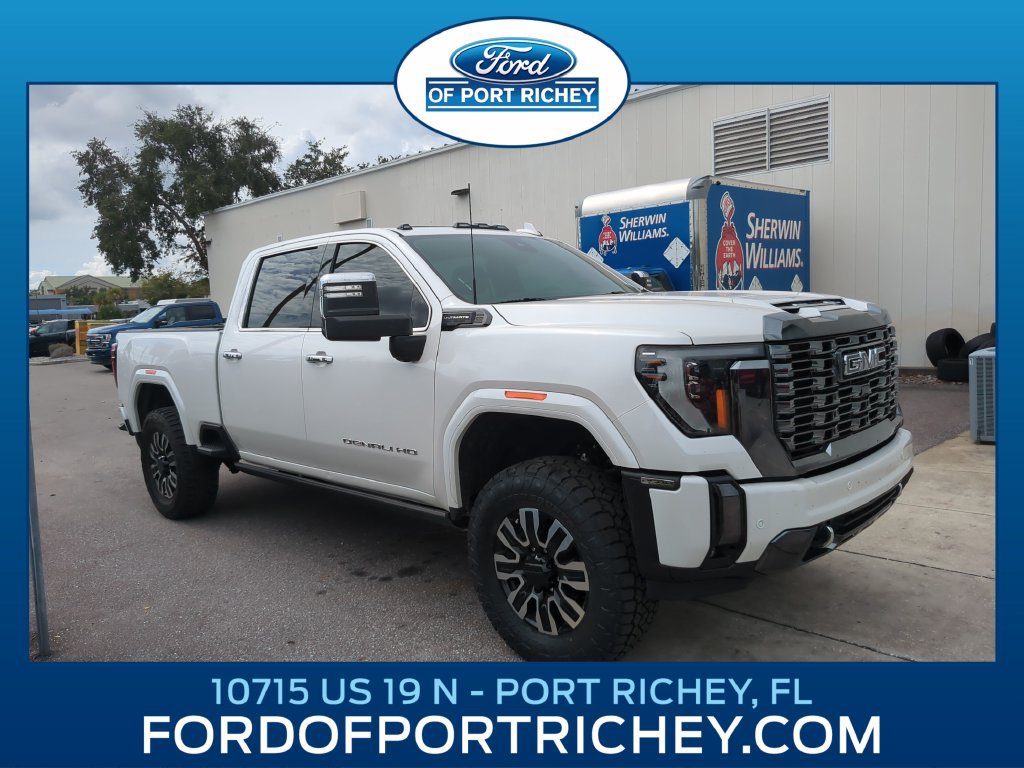 Used 2024 GMC Sierra 2500 Denali Ultimate AWD/4WD image 1