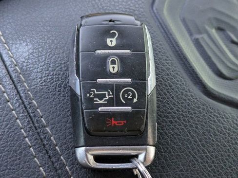 Used 2022 RAM 1500 Laramie w/ Sport Appearance Package image 26