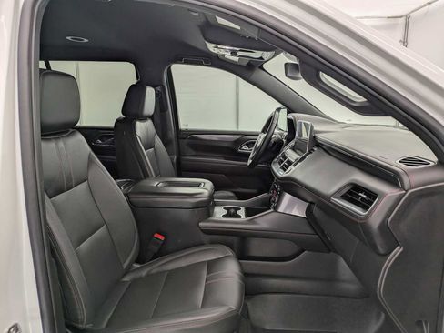Used 2024 Chevrolet Tahoe RST w/ Luxury Package AWD/4WD image 23