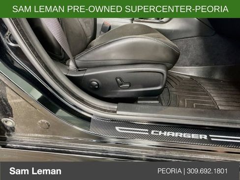 Used 2022 Dodge Charger Scat Pack w/ Plus Group RWD image 36