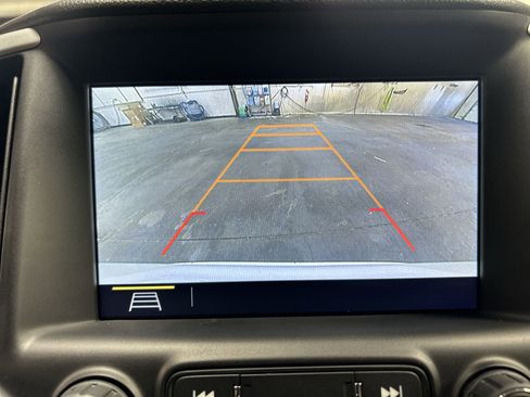 Certified 2021 GMC Terrain SLT w/ Infotainment Package II AWD/4WD image 16