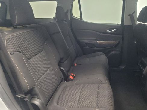 Used 2019 GMC Acadia SLE image 19