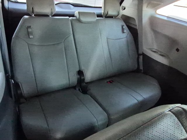 Used 2022 Toyota Sienna Limited AWD/4WD image 8