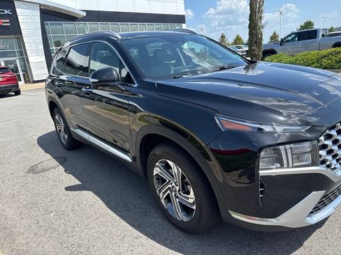 Used 2023 Hyundai Santa Fe SEL w/ Premium Package FWD image 9