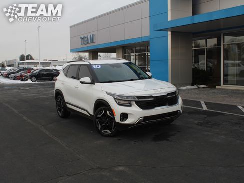 Used 2024 Kia Seltos SX image 2