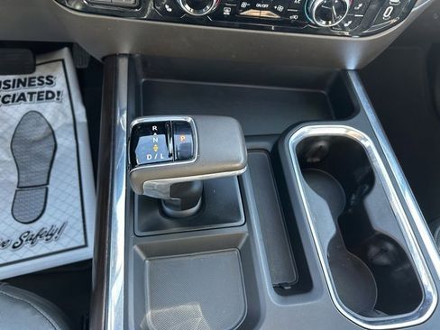 Used 2024 GMC Sierra 1500 SLT w/ SLT Premium Package image 13