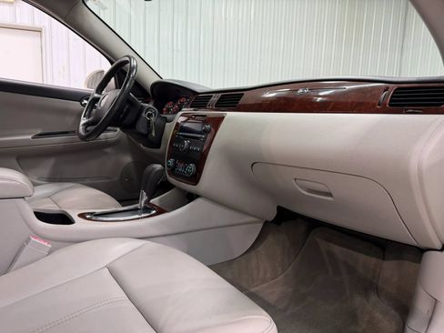 Used 2007 Chevrolet Impala SS w/ Convenience Package FWD image 14