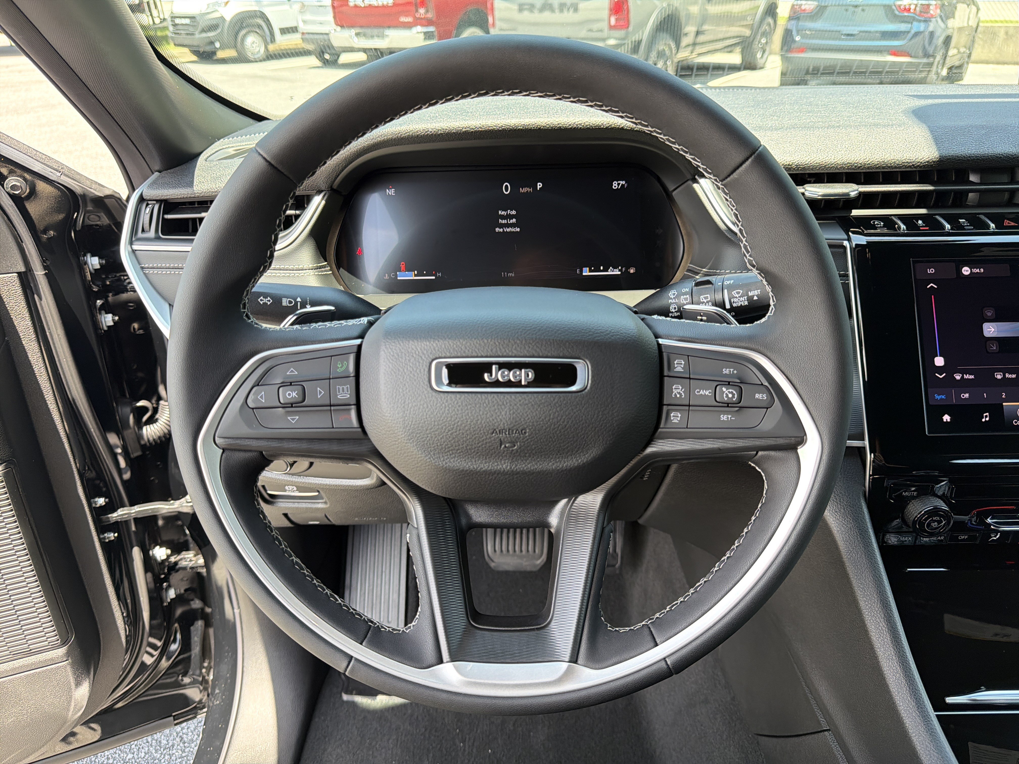 New 2026 Jeep Grand Cherokee Laredo RWD image 28