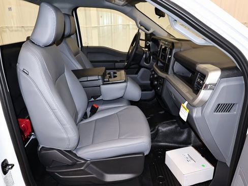 New 2026 Ford F550 4x4 Regular Cab Super Duty image 12