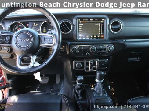Used 2021 Jeep Wrangler Unlimited Sahara image 14