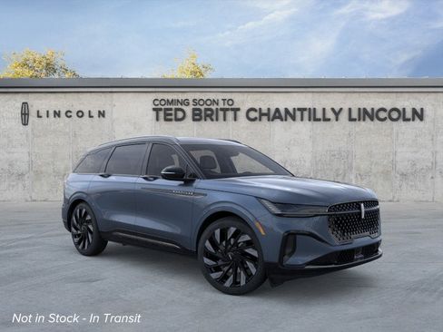 New 2026 Lincoln Nautilus Reserve w/ Jet Appearance Package AWD/4WD image 1