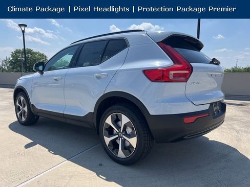 New 2026 Volvo XC40 B5 Plus w/ Protection Package Premier image 5