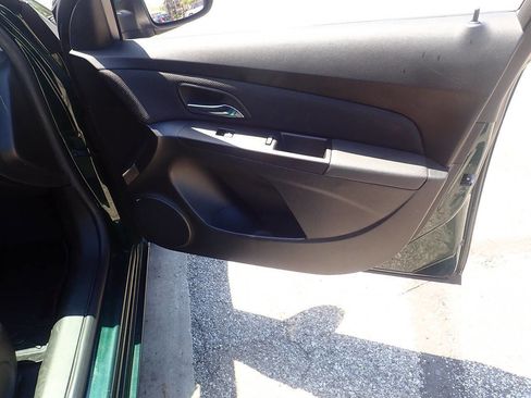 Used 2015 Chevrolet Cruze LT FWD image 24