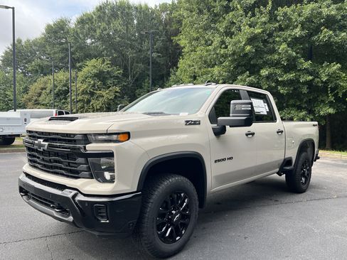 New 2026 Chevrolet Silverado 2500 Custom w/ Custom Value Package AWD/4WD image 6