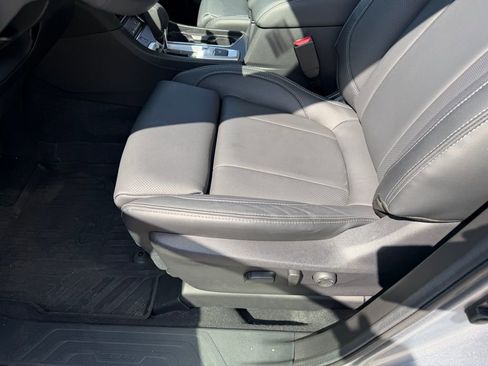 Used 2025 Subaru Ascent Limited w/ Popular Package #1 image 26